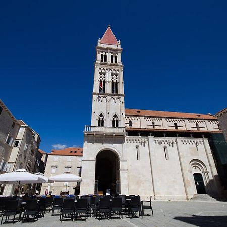 Apartments Lea Trogir Exterior photo
