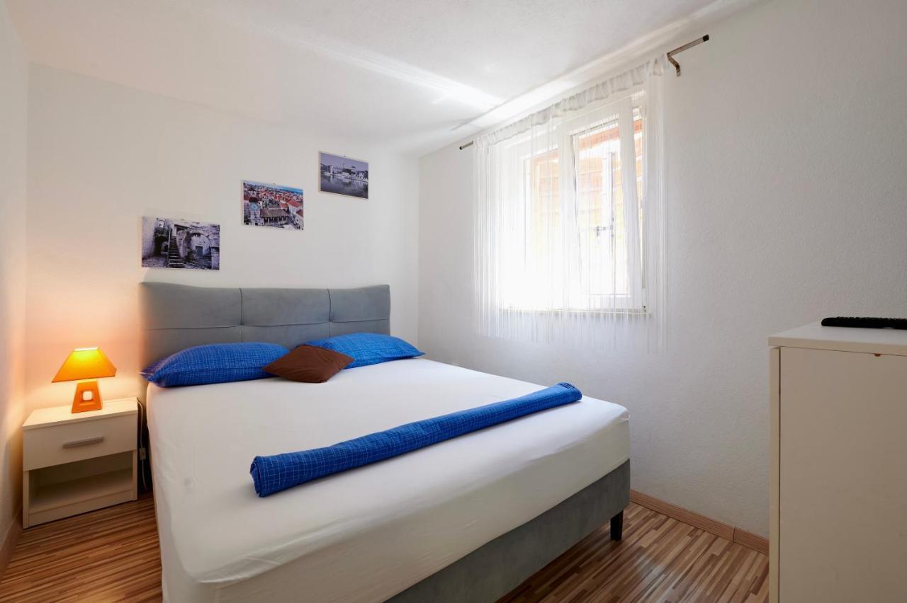 Apartments Lea Trogir Exterior photo