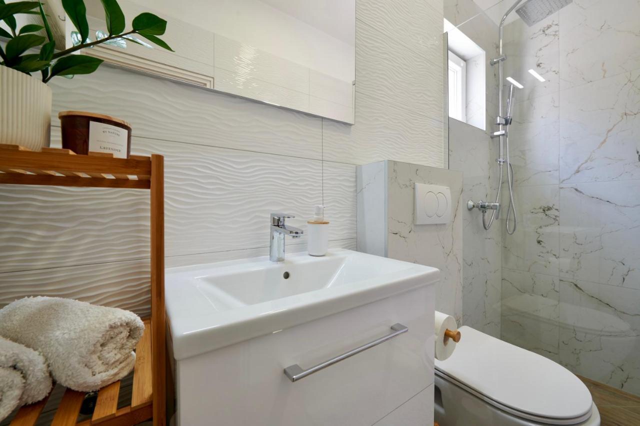 Apartments Lea Trogir Exterior photo