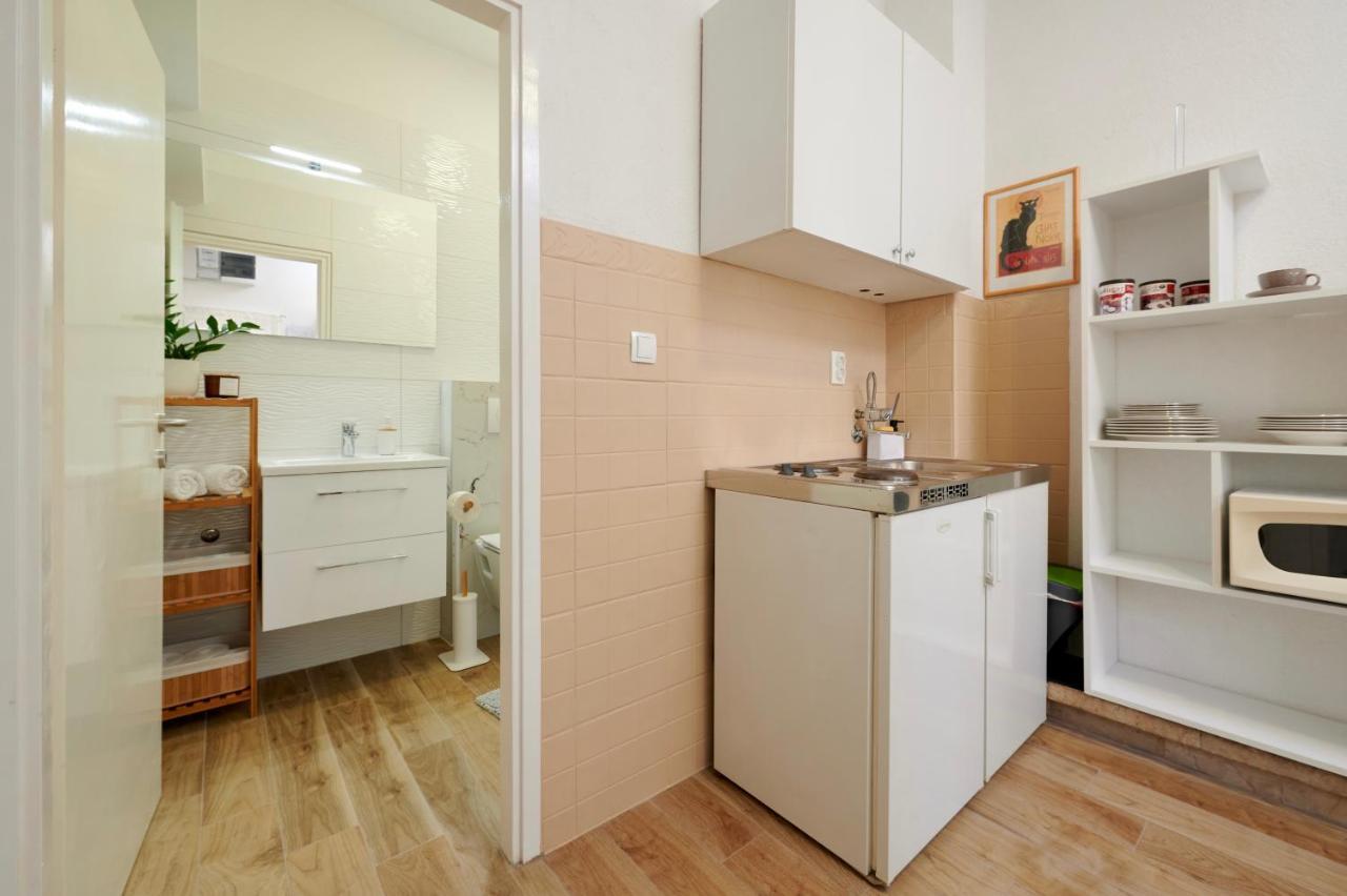 Apartments Lea Trogir Exterior photo