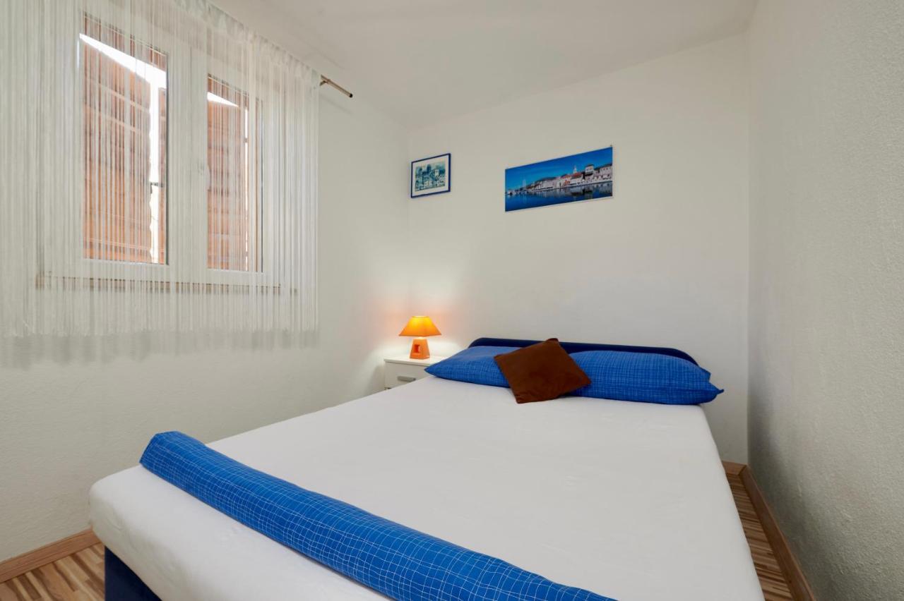 Apartments Lea Trogir Exterior photo