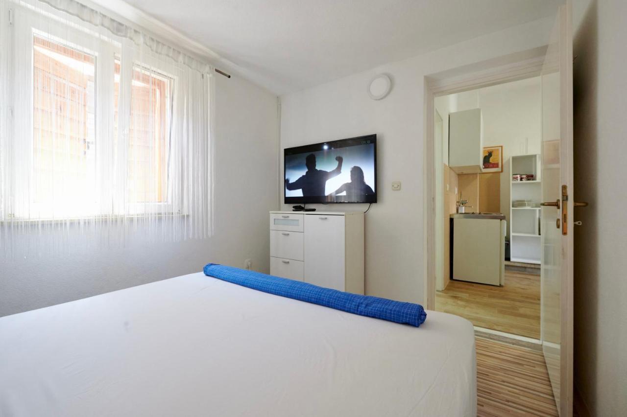 Apartments Lea Trogir Exterior photo